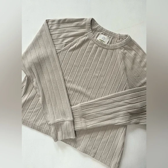 aerie offline shirt - Picture 2 of 2